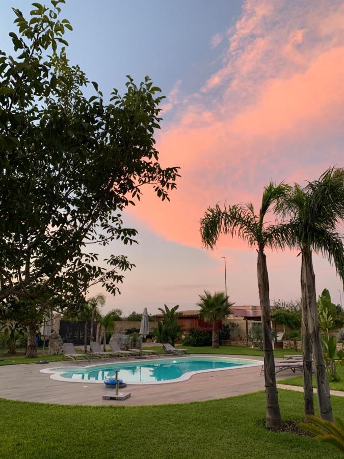 Masseria Prontera With Pool Giuliano Ngoại thất bức ảnh
